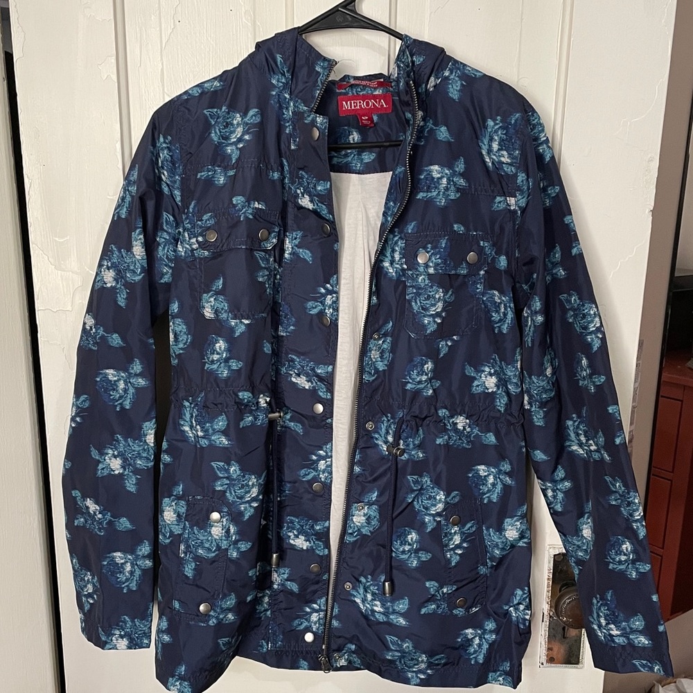 NWOT Merona Floral Water Resistant Jacket